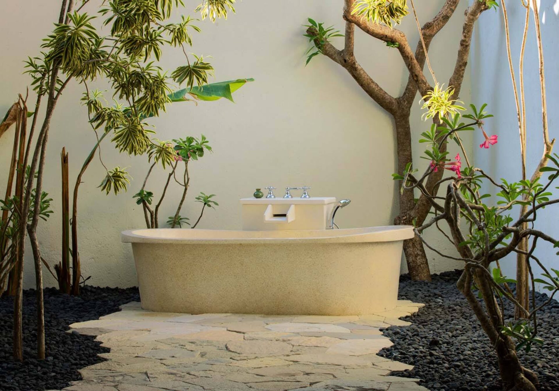 Plataran Komodo Resort & Spa Labuan Bajo Rondreis Indonesia Vakantie Original Asia
