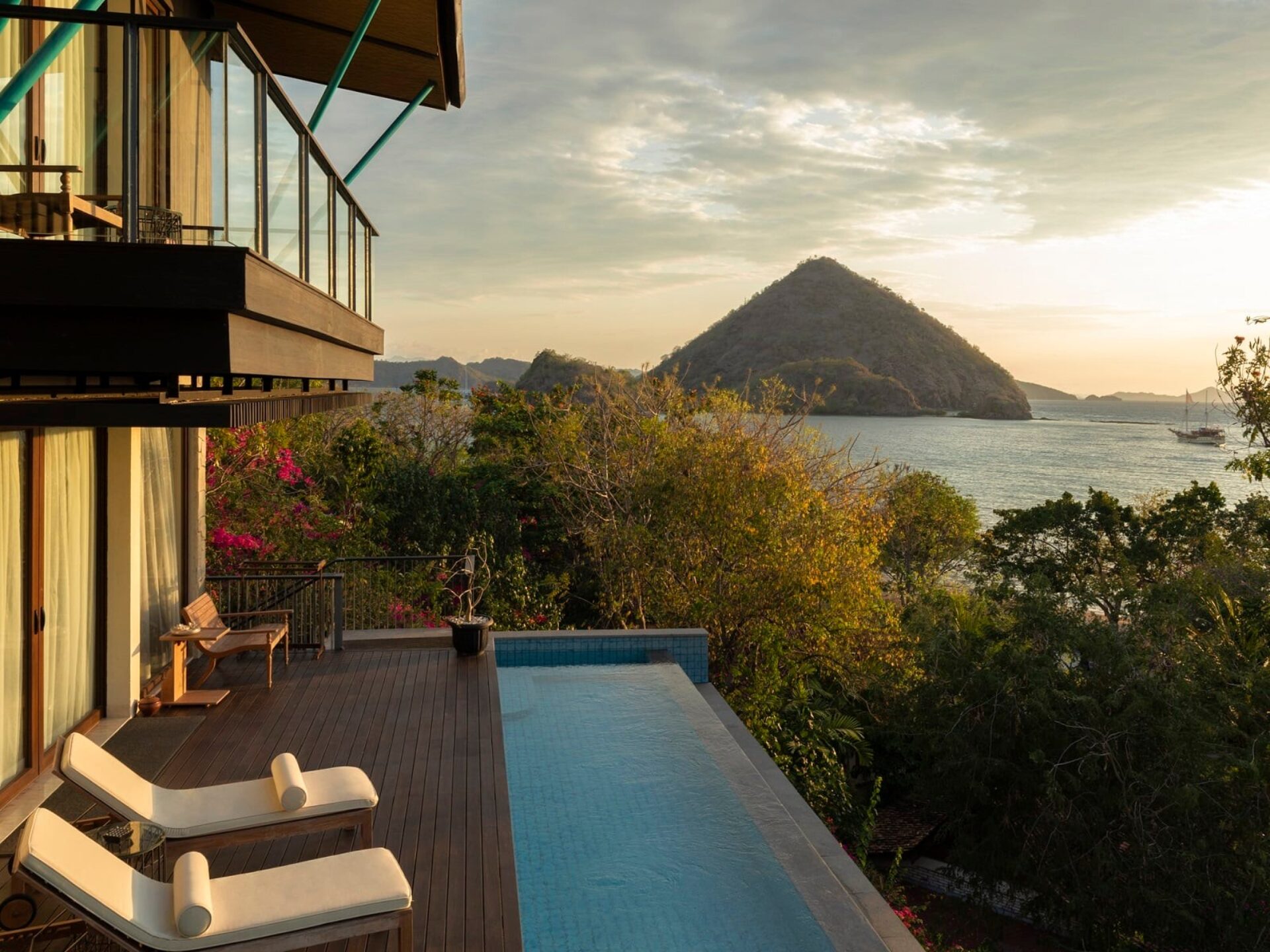 Plataran Komodo Resort & Spa Labuan Bajo Rondreis Indonesia Vakantie Original Asia