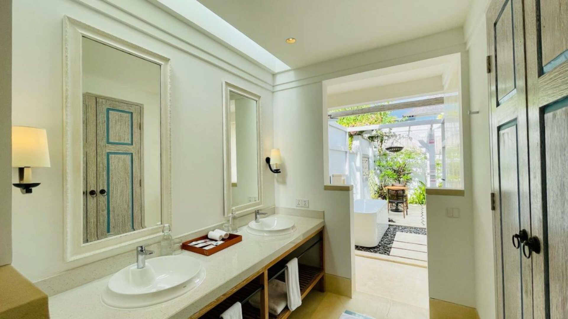 Sudamala Resort Komodo Labuan Bajo Rondreis Indonesia Vakantie Original Asia