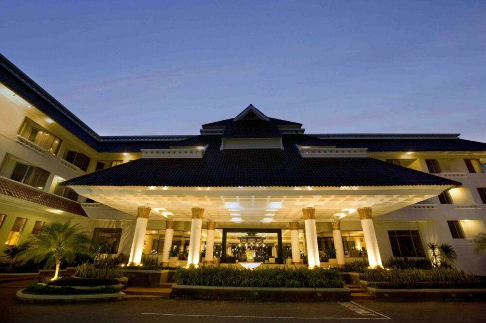 Hotel Santika Premiere Jogja Yogyakarta Rondreis Indonesia Vakantie Original Asia