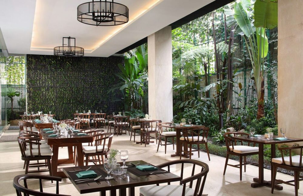 Crowne Plazal Bandung Rondreis Indonesia Vakantie Original Asia