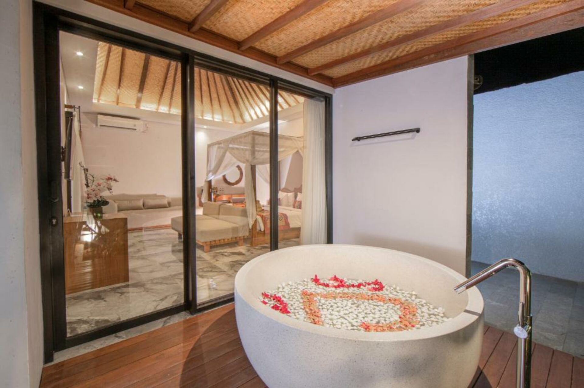 Lovina Haven Boutique Bali Rondreis Indonesia Vakantie Original Asia