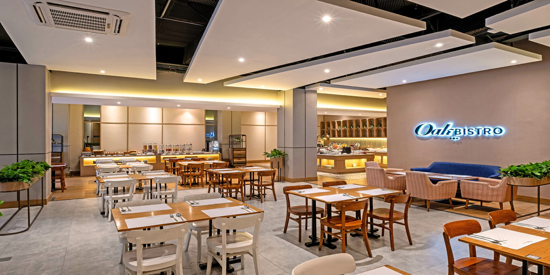 Oakwood Merdeka Bandung Java Rondreis Indonesia Vakantie Original Asia