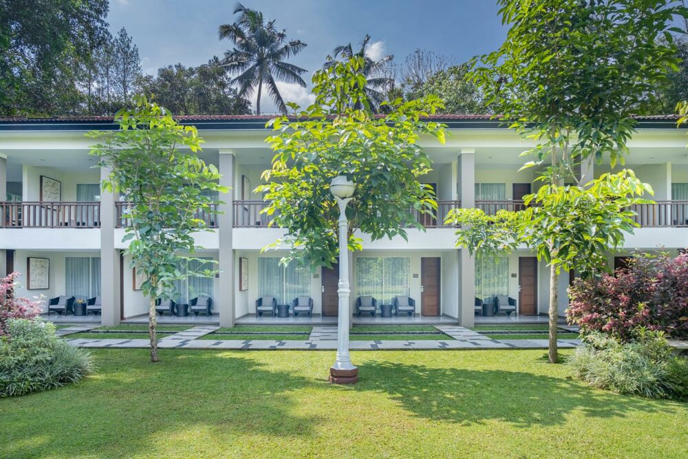 Puri Asri Magelang Java Rondreis Indonesie Vakantie Original Asia