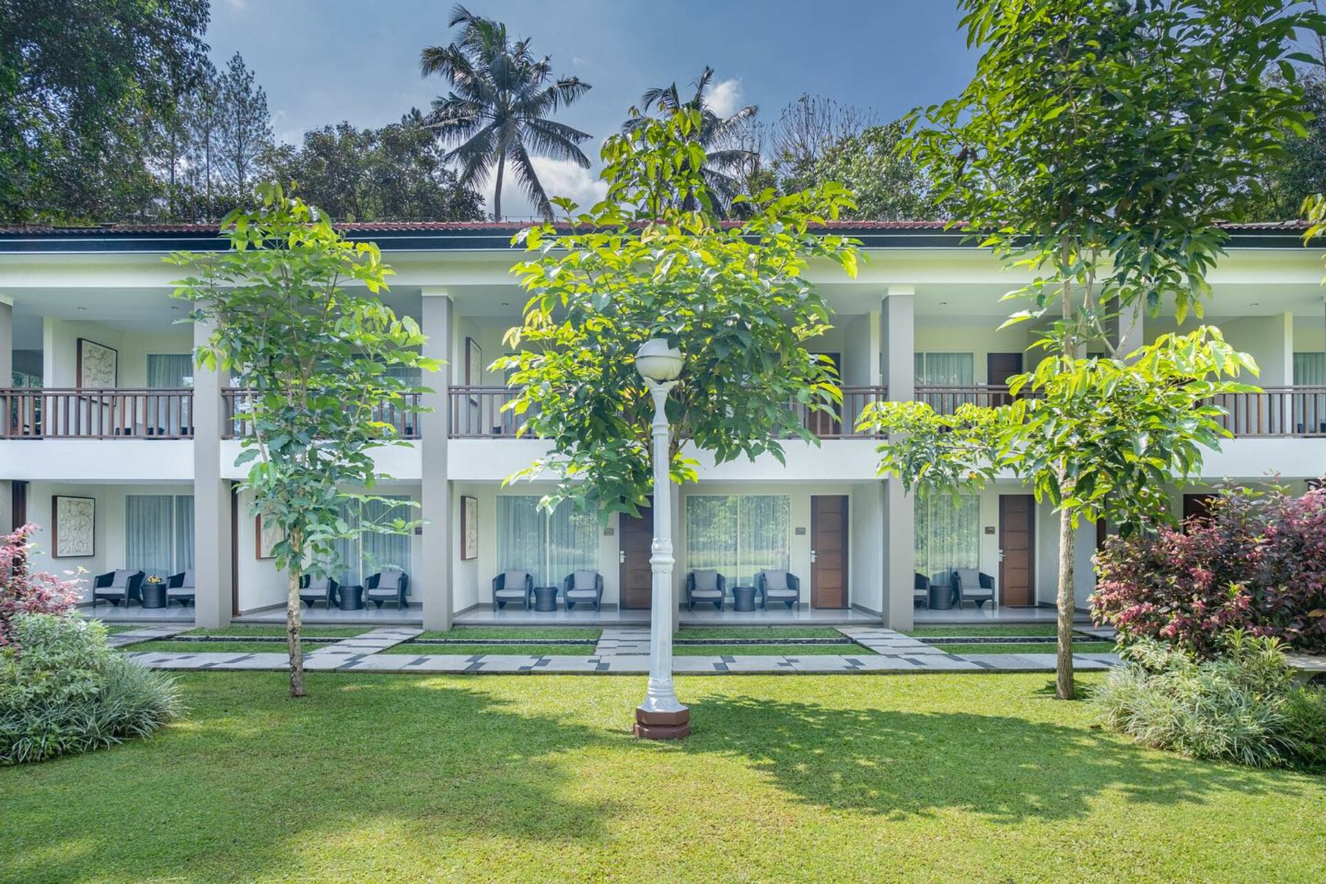 Puri Asri Magelang Java Rondreis Indonesie Vakantie Original Asia