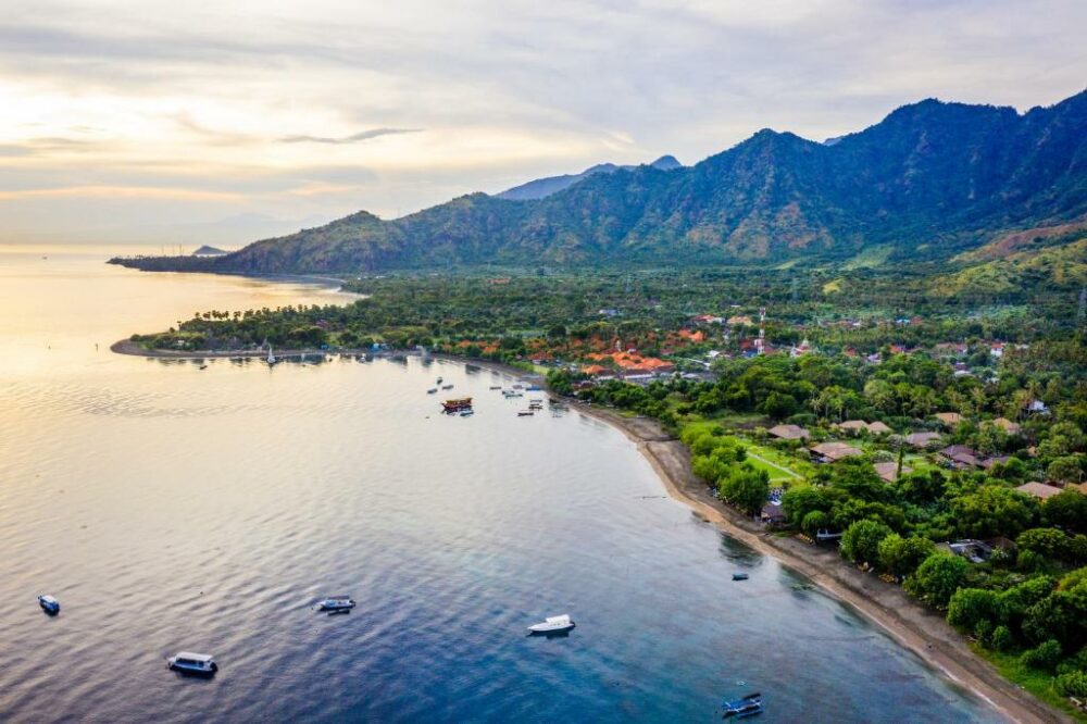 Taman Selini Beach Bungalows Rondreis Indonesia Vakantie Original Asia