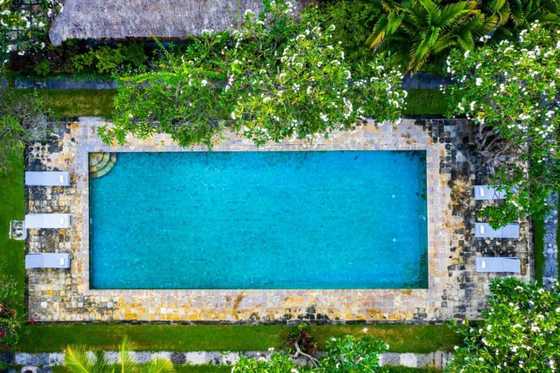 Taman Selini Beach Bungalows Rondreis Indonesia Vakantie Original Asia