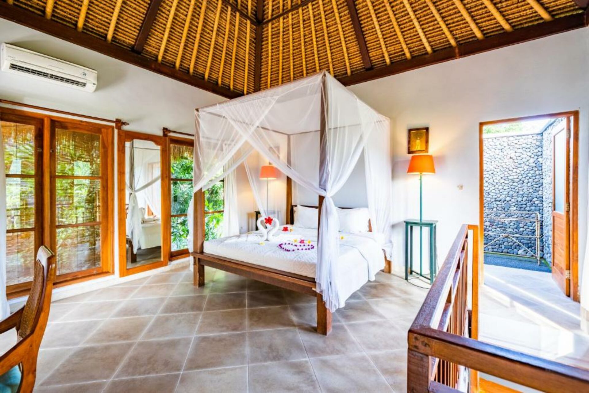 Taman Selini Beach Bungalows Rondreis Indonesia Vakantie Original Asia