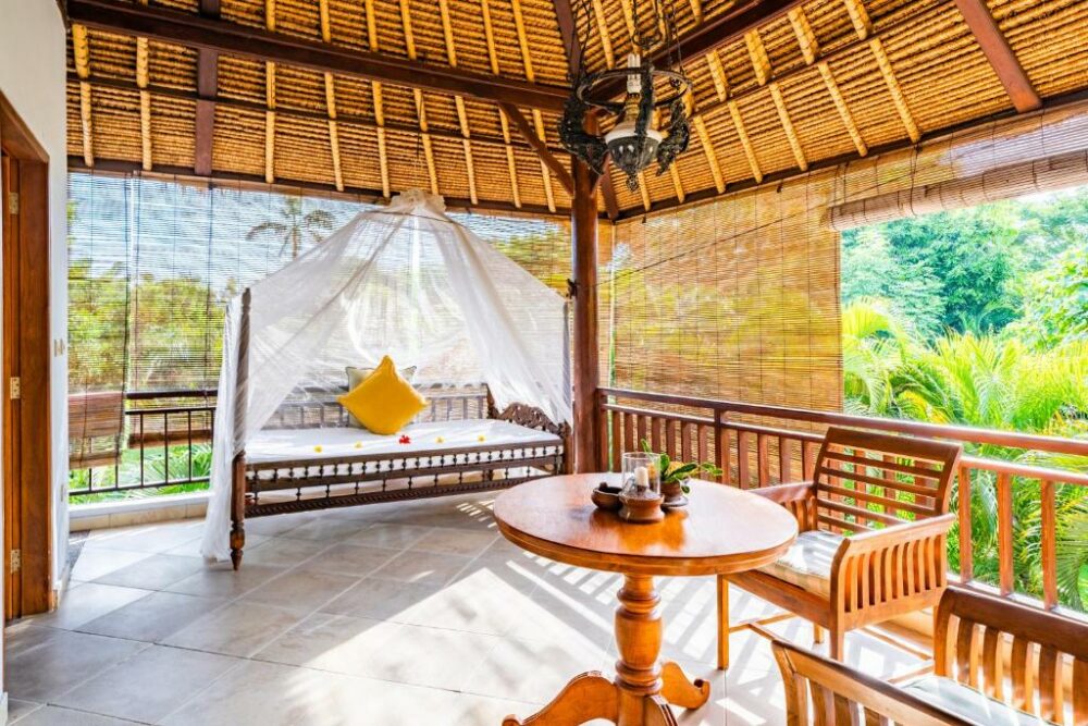 Taman Selini Beach Bungalows Rondreis Indonesia Vakantie Original Asia