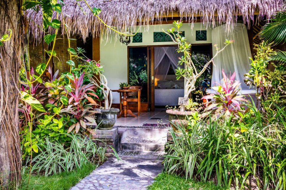 Taman Selini Beach Bungalows Rondreis Indonesia Vakantie Original Asia