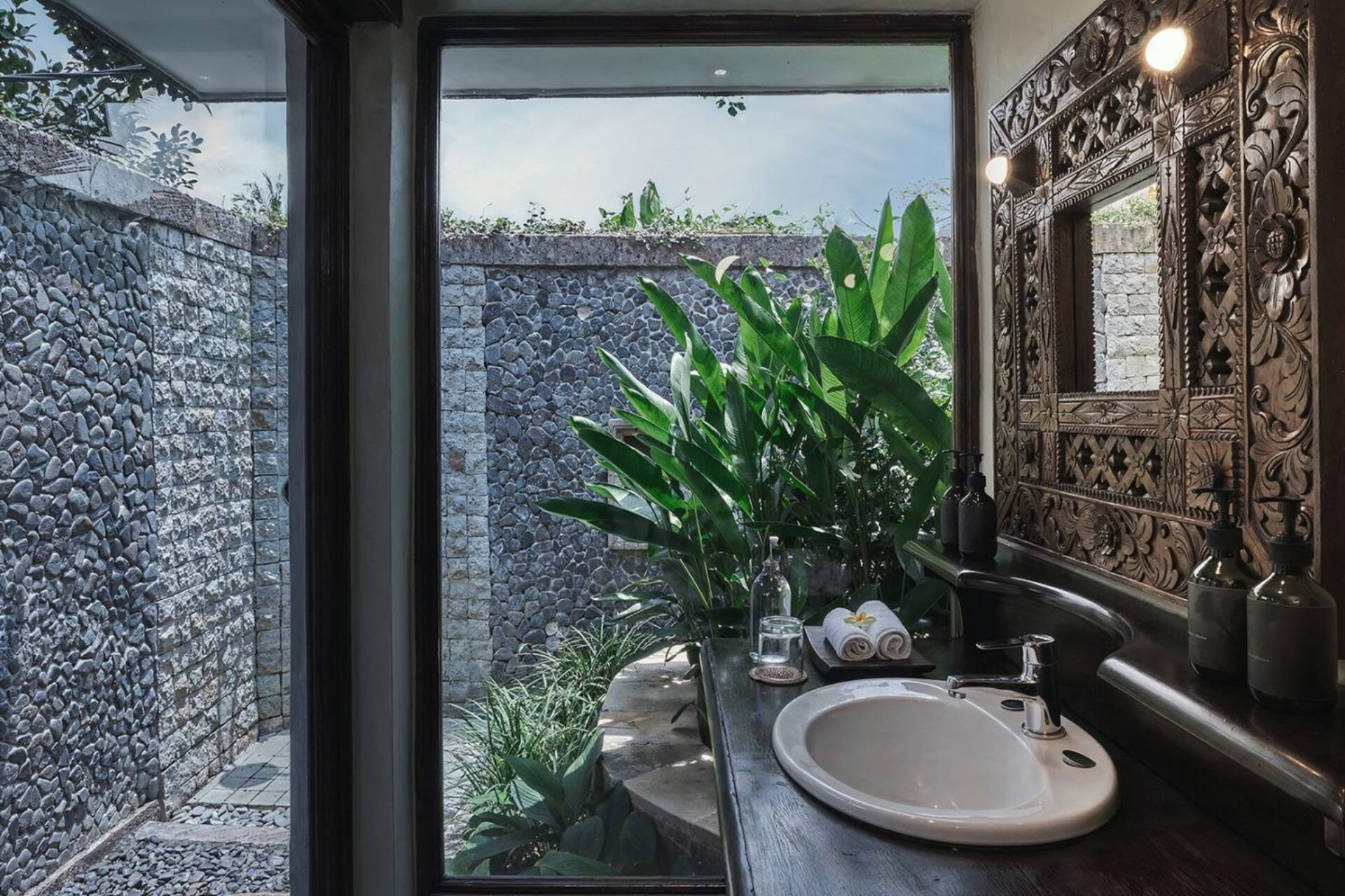 The Damai Lovina Bali Rondreis Indonesia Vakantie Original Asia