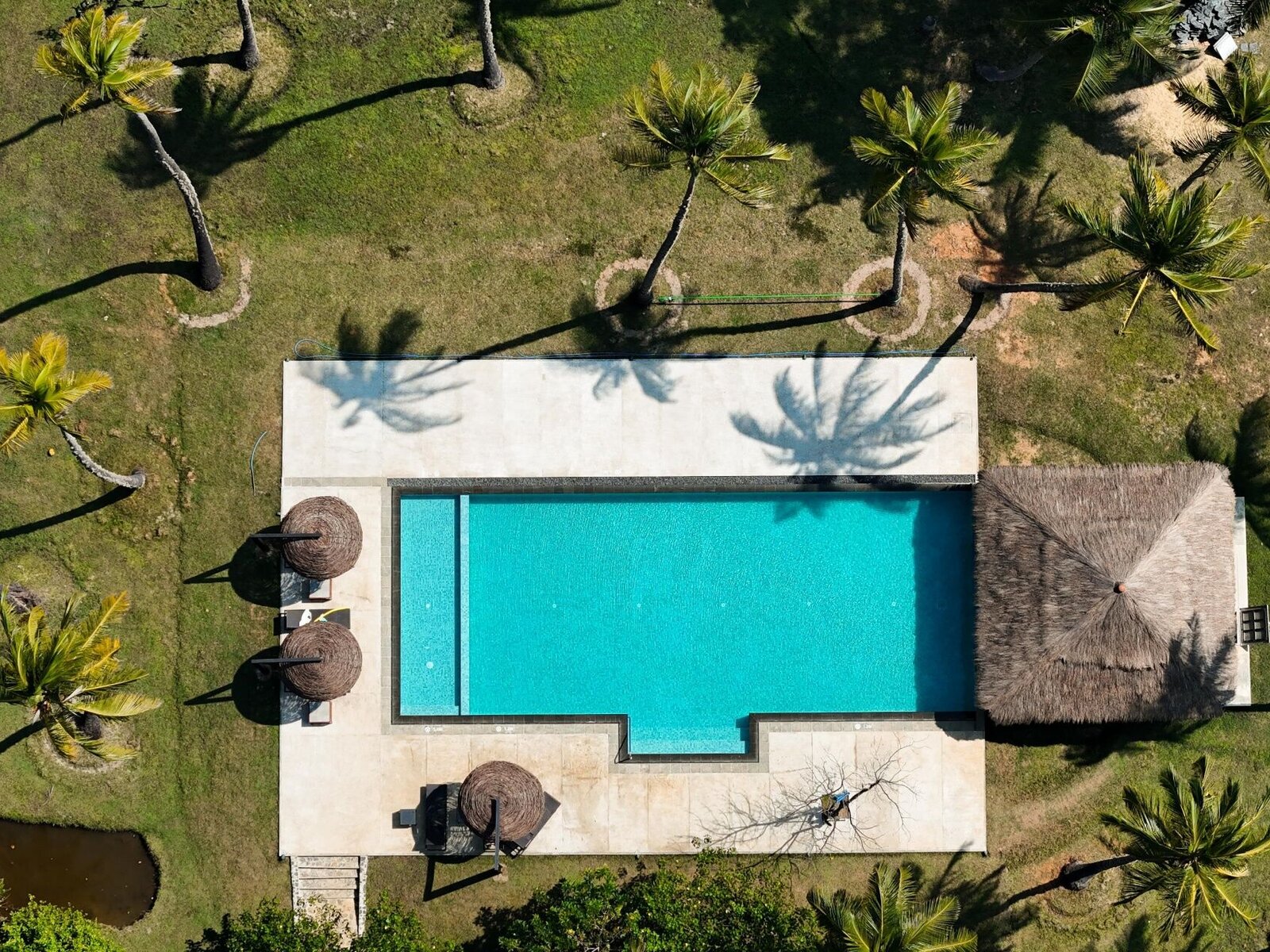 Club Mango Resort Kalpitiya Rondreis Sri Lanka Vakantie Original Asia pool aerial