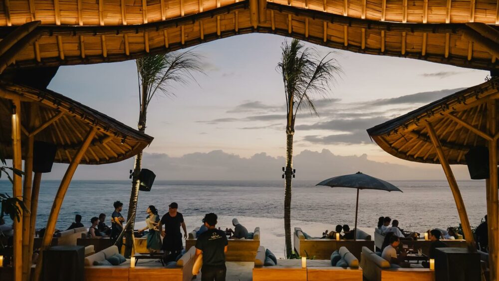 ARNA Suites and Ocean Lounge Rondreis Indonesië Vakantie Restaurant