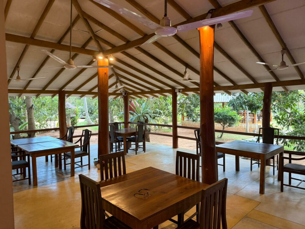 Coconut Garden Hotel & Restaurant Rondreis Sri Lanka Vakantie Restaurant 2