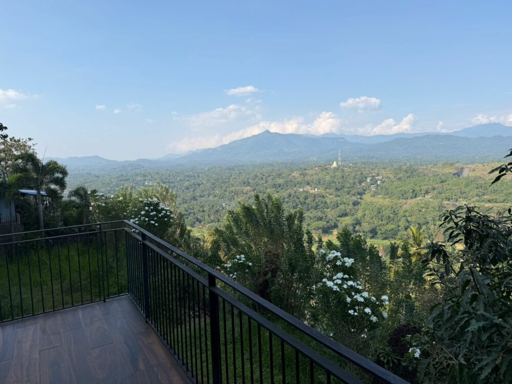 Kandy Casa by Regus Rondreis Sri Lanka Vakantie Balkon 3