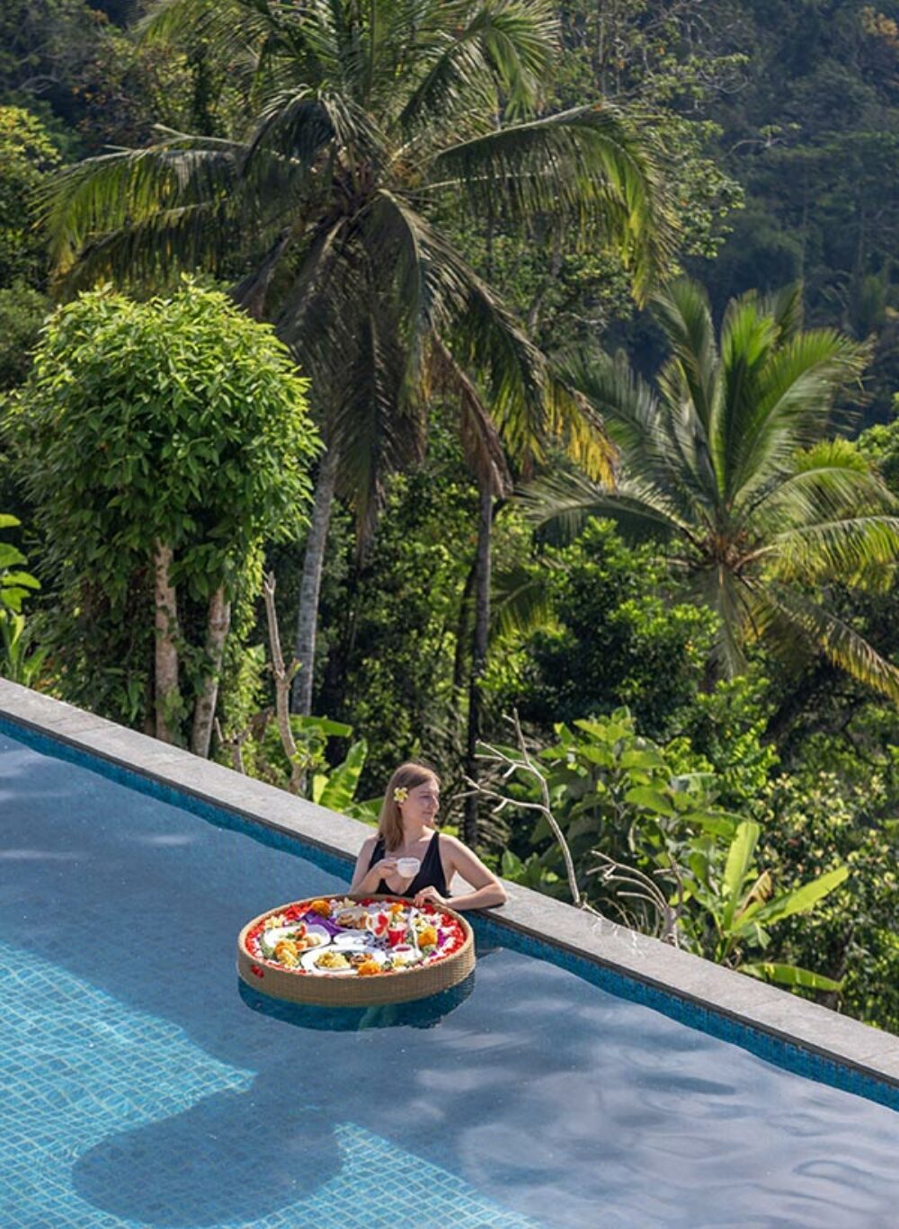 Tapa Agung View Rondreis Indonesië Vakantie Zwembad