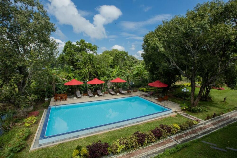 Wewa Addara Rondreis Sri Lanka Vakantie Zwembad