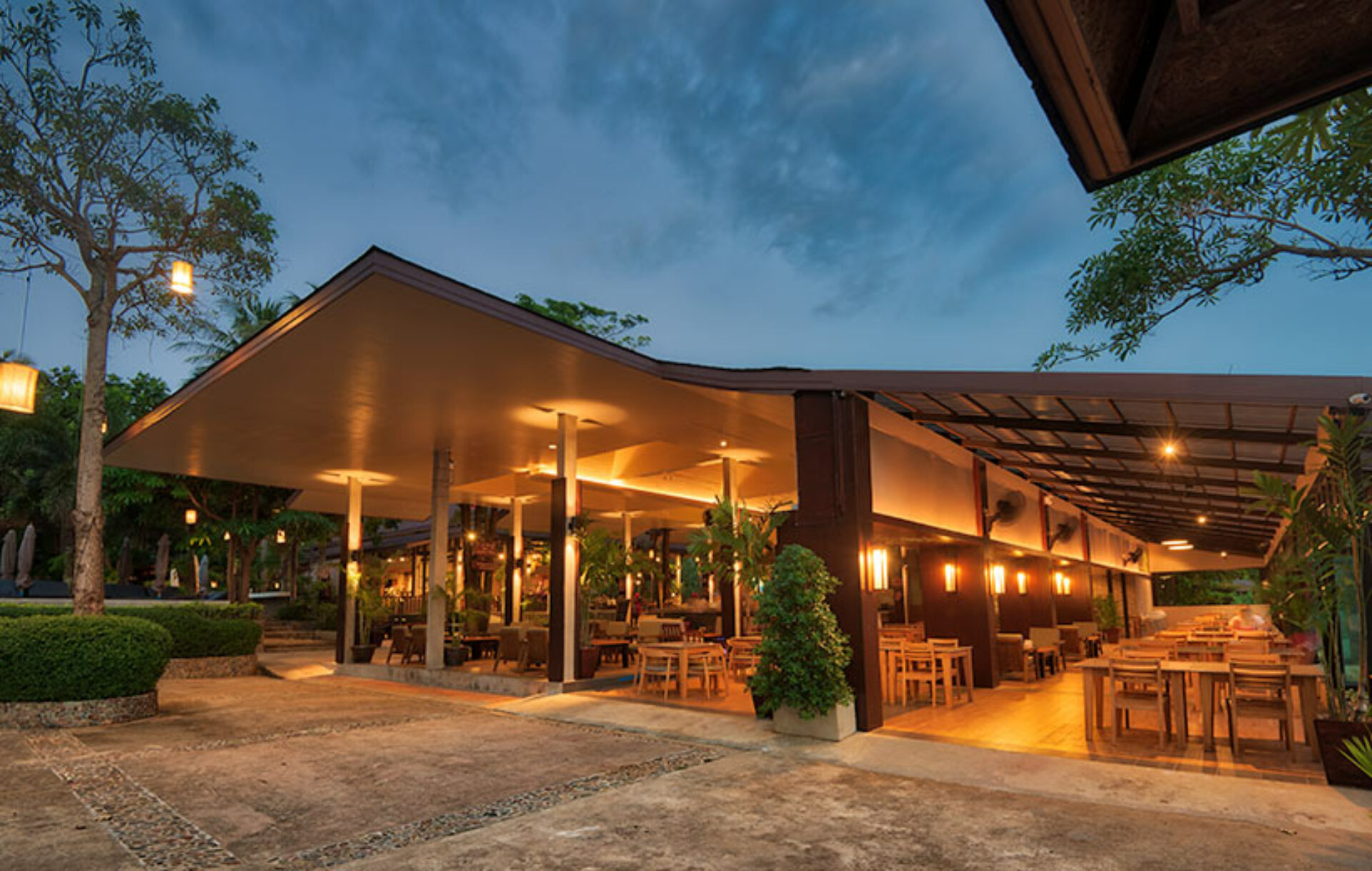 Anda Lanta Resort Rondreis Thailand Vakantie Restaurant