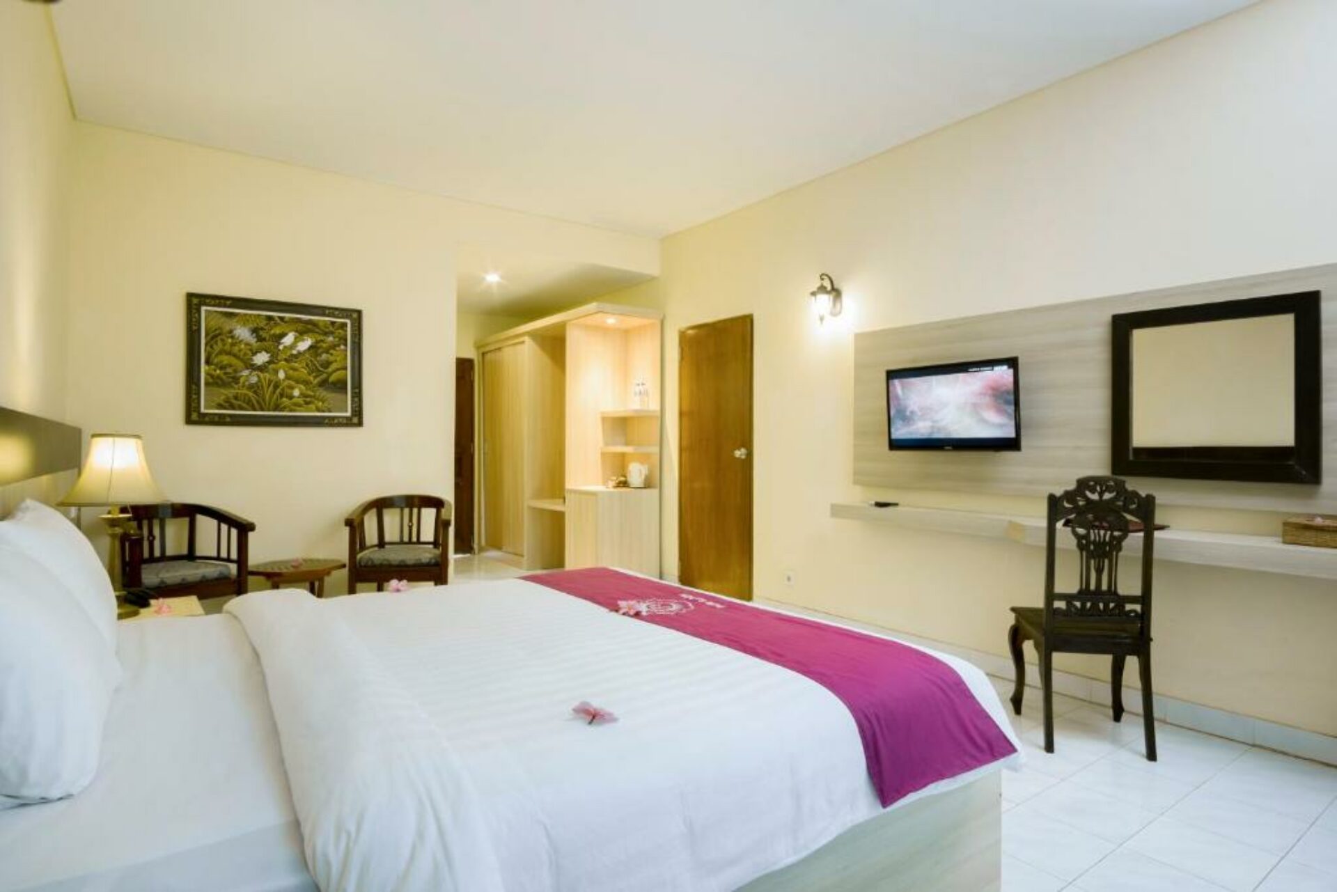 Hotel Lombok Senggigi Puri Saron Senggigi Resort Rondreis Lombok Indonesie Vakantie Original Asia hotel pool1