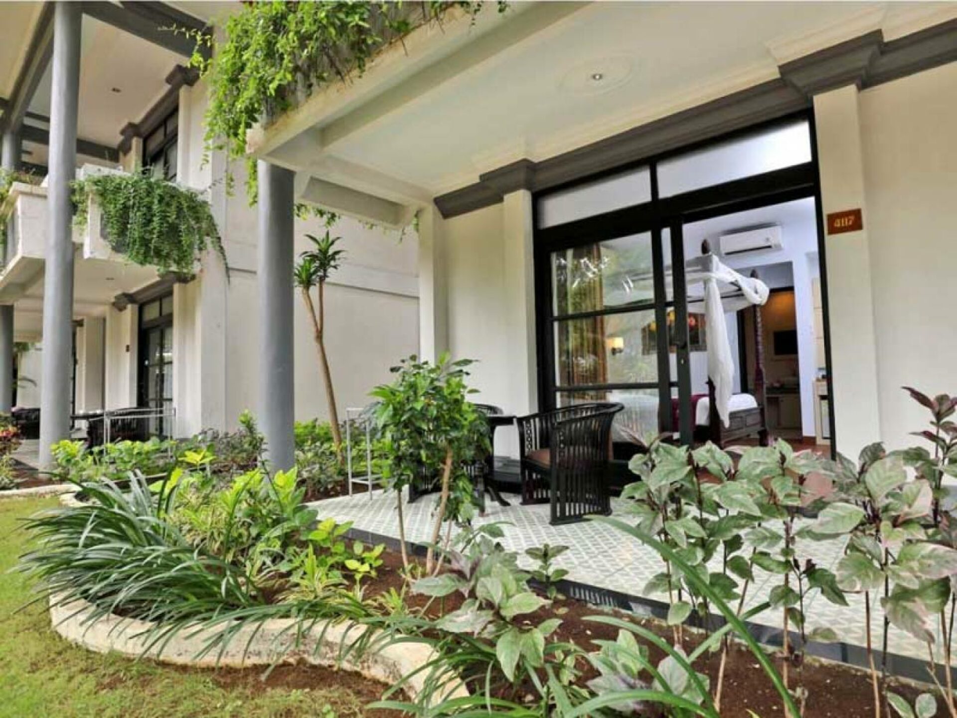 Puri Saron Seminyak Resort Hotel Vakantie Bali Rondreis Original Asia