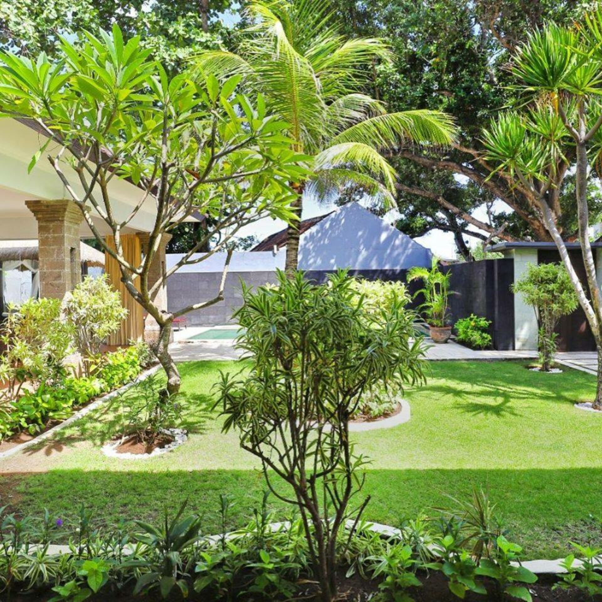 Puri Saron Seminyak Resort Hotel Vakantie Bali Rondreis Original Asia