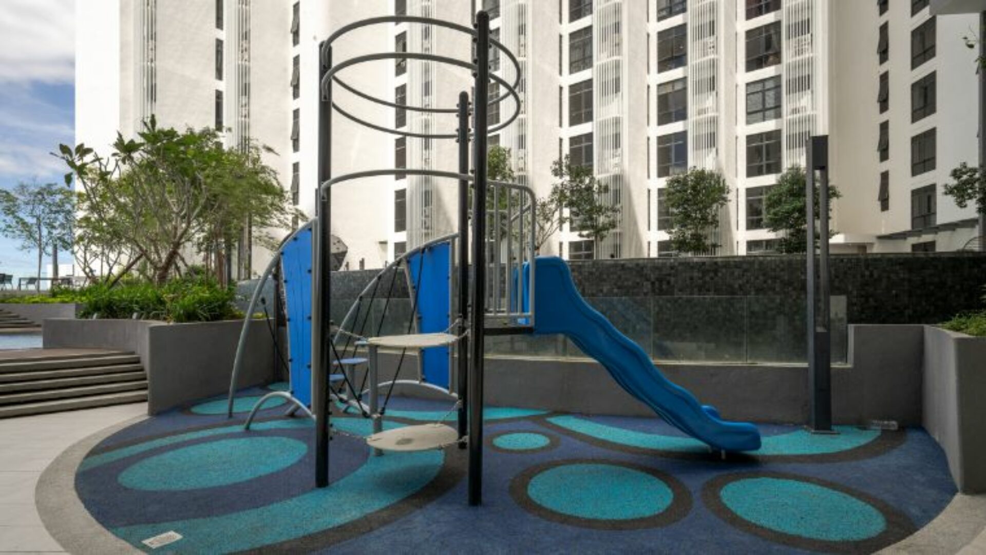 Citadines Waterfront Kota Kinabalu Rondreis Maleisie Vakantie Speeltuin