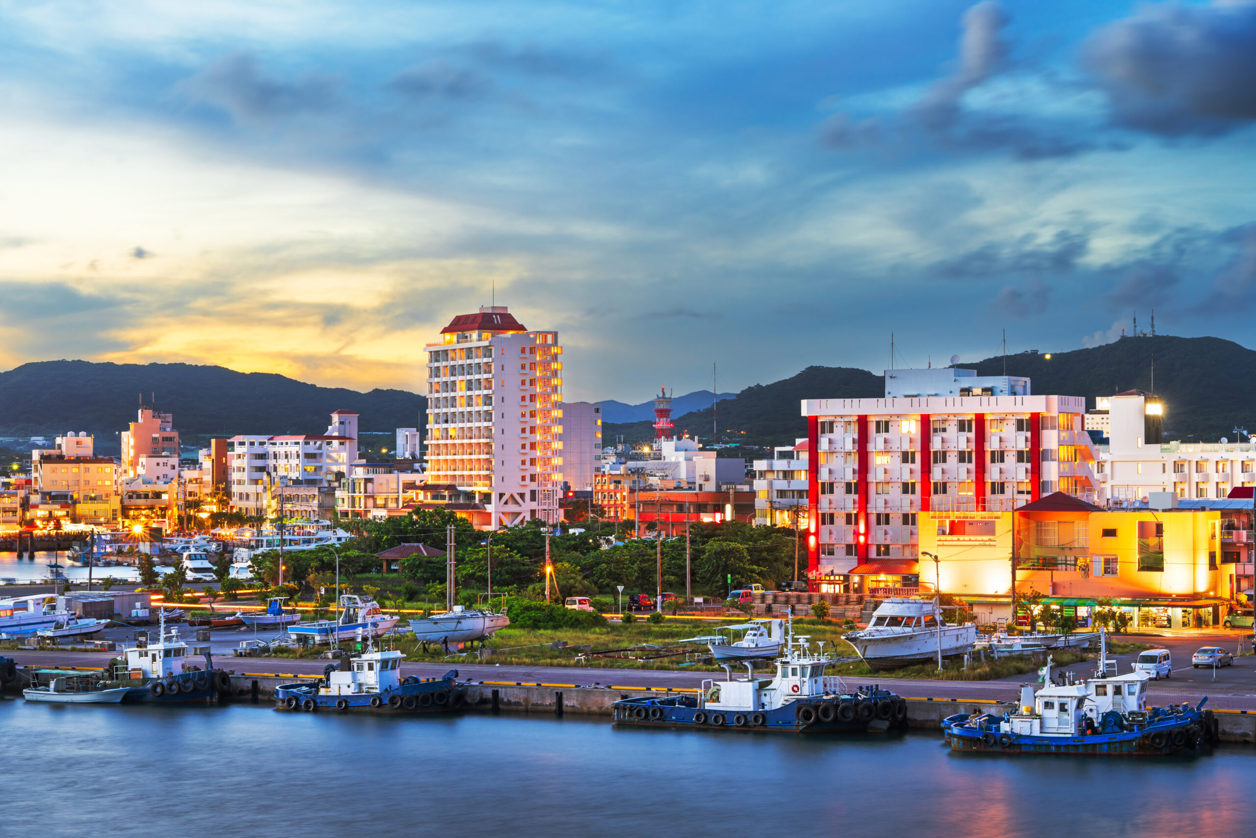 Home-Original-Asia-Rondreis-Japan-Vakantie-Istock-Ishigaki-Island-City-stad-scaled.jpg