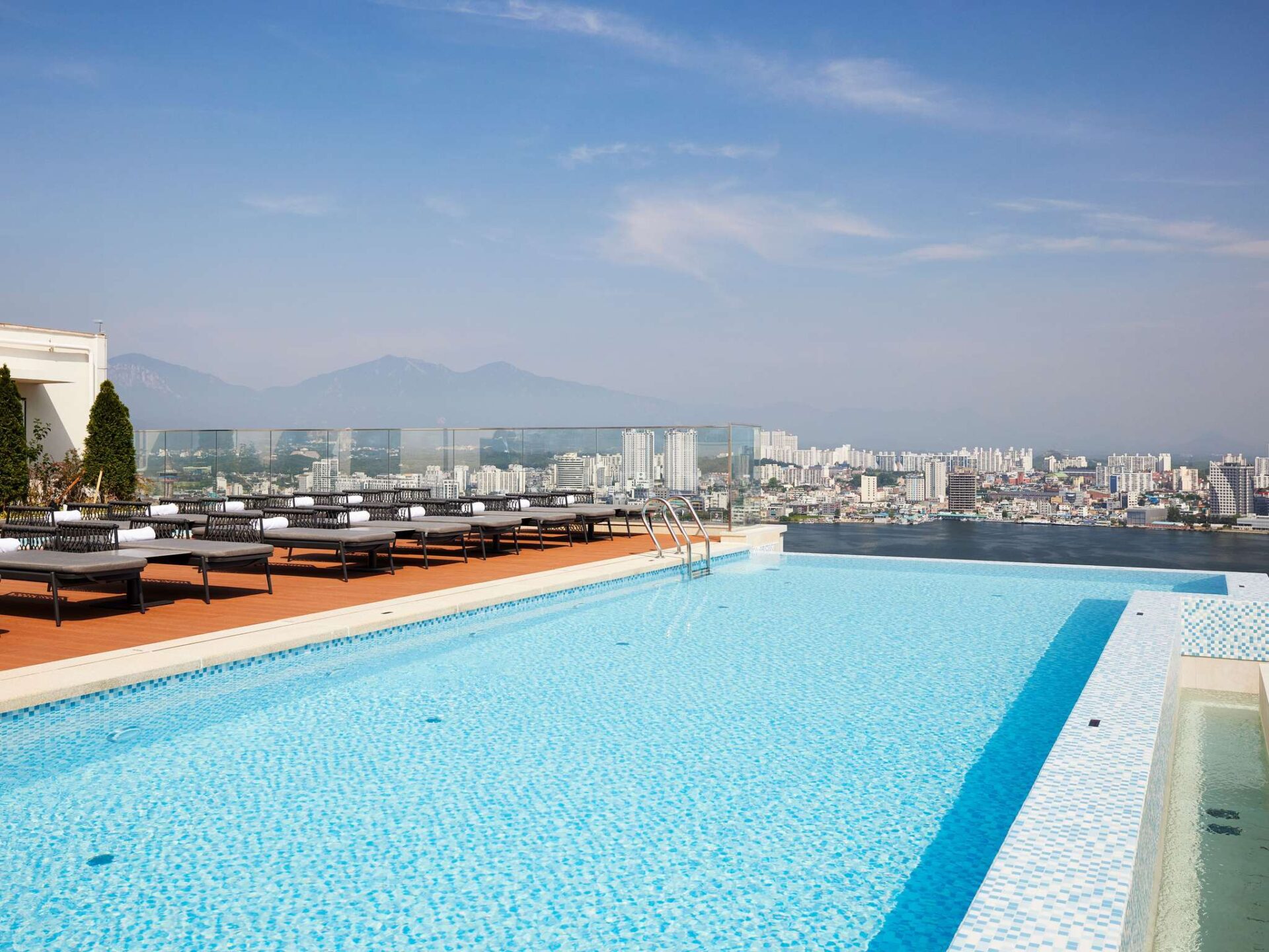 Homm Marina Sokcho Hotel Rondreis Zuid-Korea Vakantie Original Asia