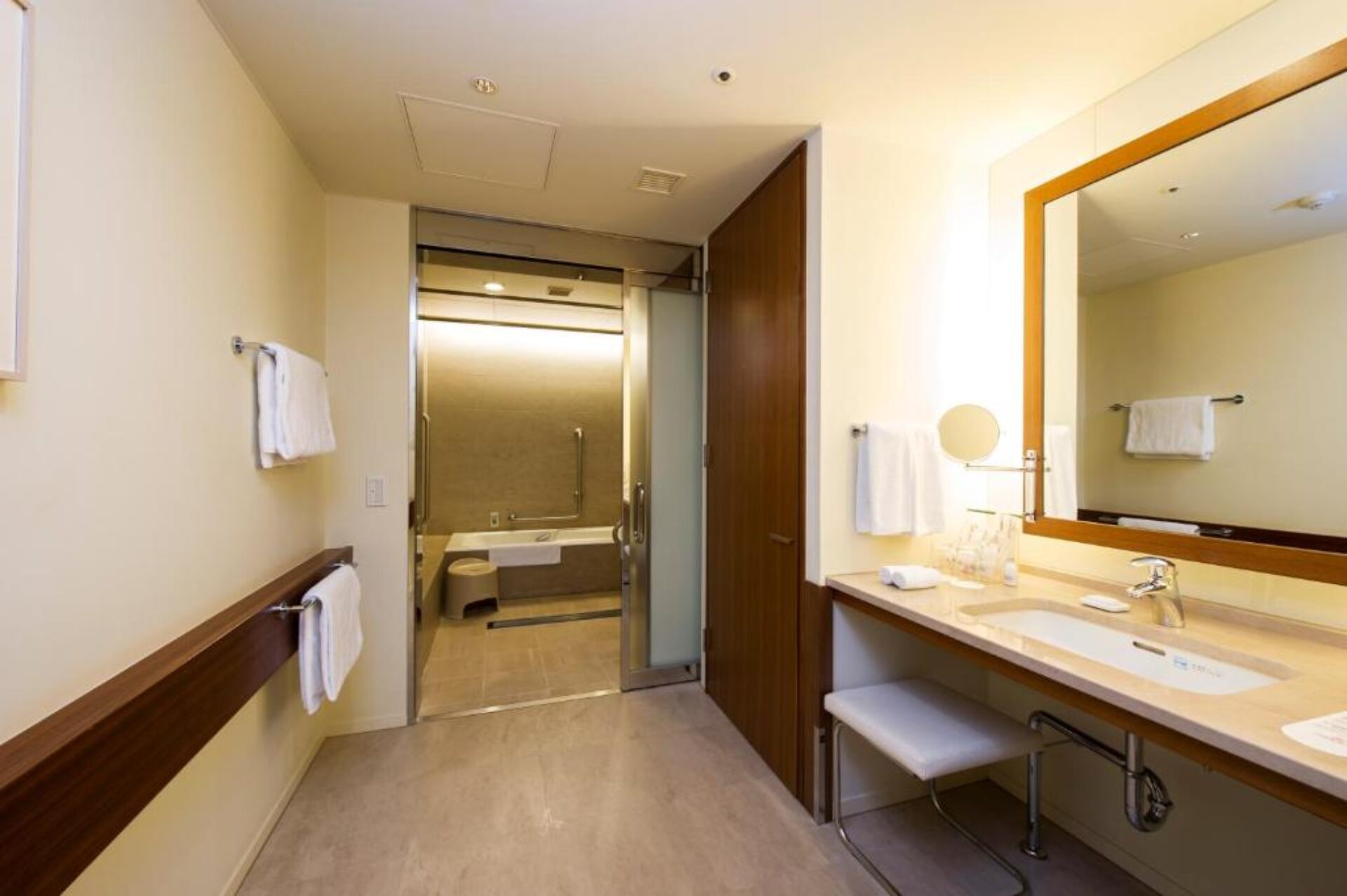 ANA Crowne Plaza Hiroshima Rondreis Japan Vakantie Original Asia