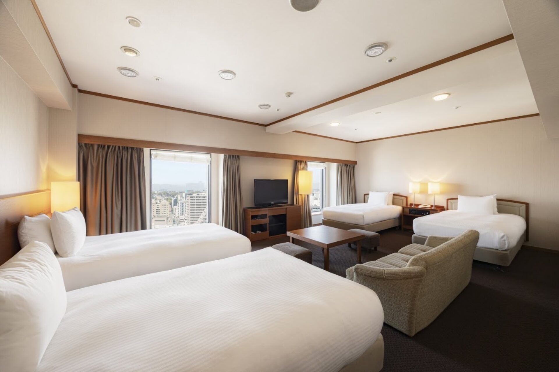 ANA Crowne Plaza Kumamoto Rondreis Japan Vakantie Original Asia