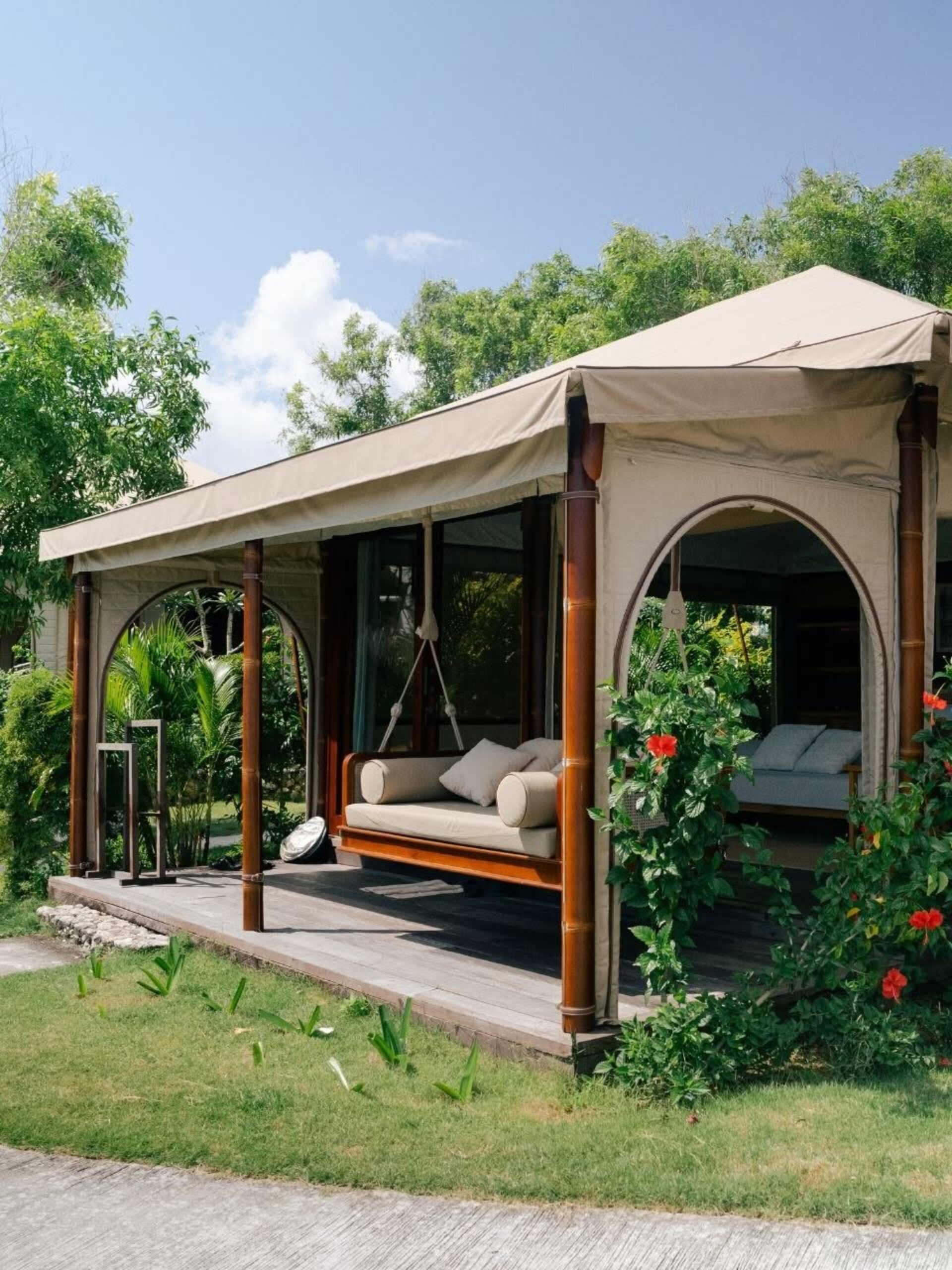 ARNA Suites and Ocean Lounge Nusa Ceningan Bali Rondreis Indonesie Vakantie Original Asia