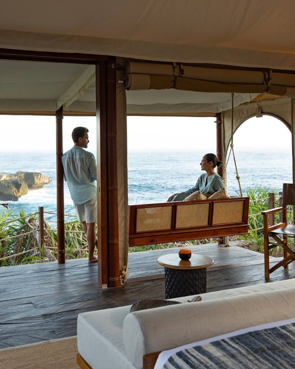 ARNA Suites and Ocean Lounge Nusa Ceningan Bali Rondreis Indonesie Vakantie Original Asia