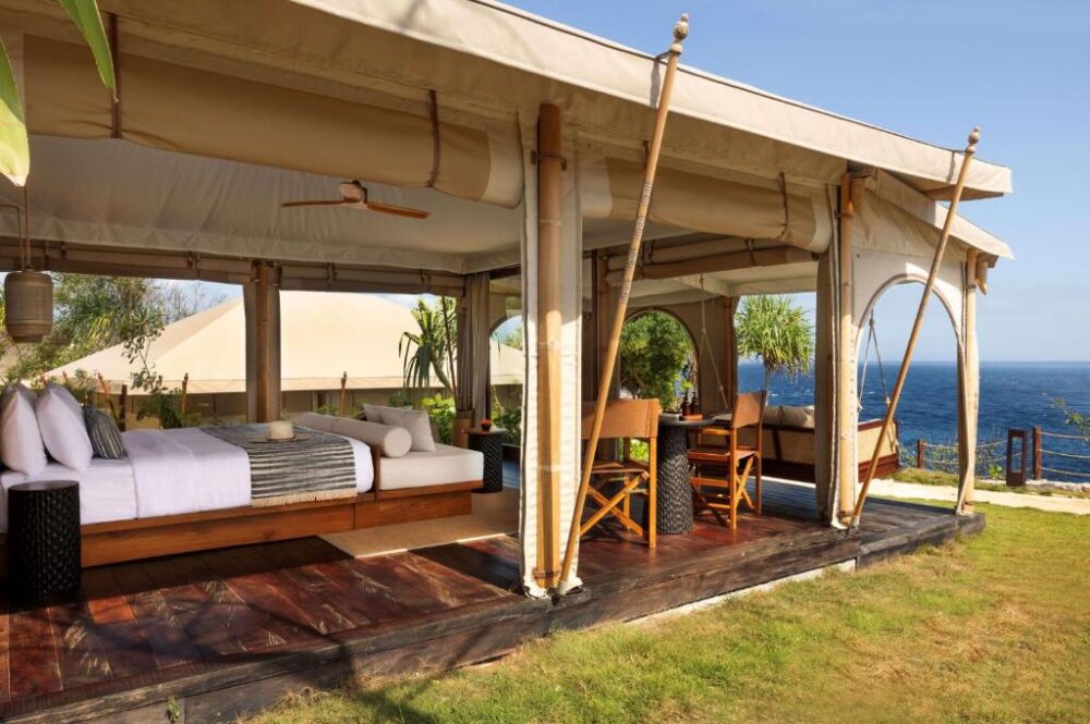 ARNA Suites and Ocean Lounge Nusa Ceningan Bali Rondreis Indonesie Vakantie Original Asia