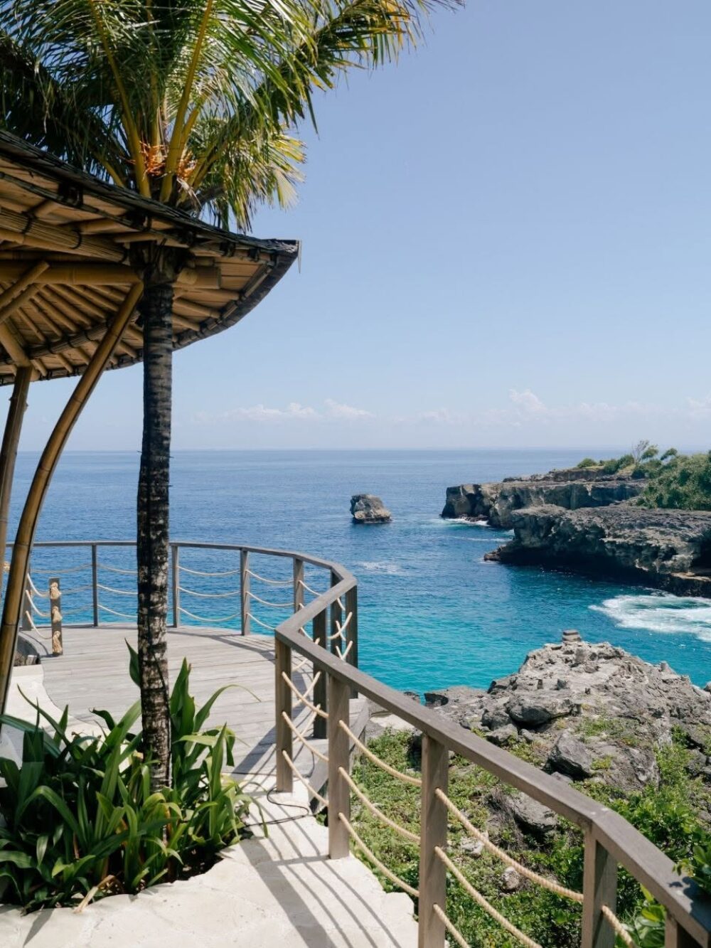 ARNA Suites and Ocean Lounge Nusa Ceningan Bali Rondreis Indonesie Vakantie Original Asia