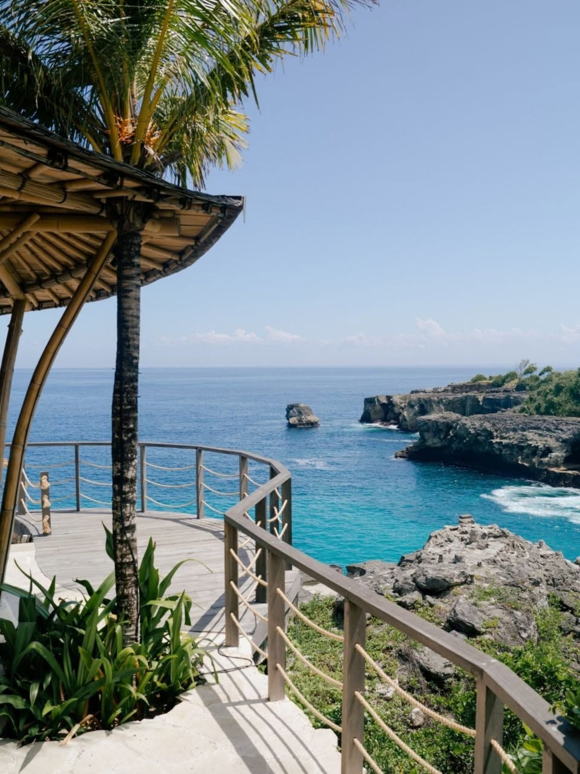 ARNA Suites and Ocean Lounge Nusa Ceningan Bali Rondreis Indonesie Vakantie Original Asia