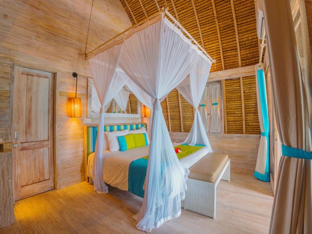 Hai Tide Beach Resort Lembongan Bali Rondreis Indonesie Vakantie Original Asia