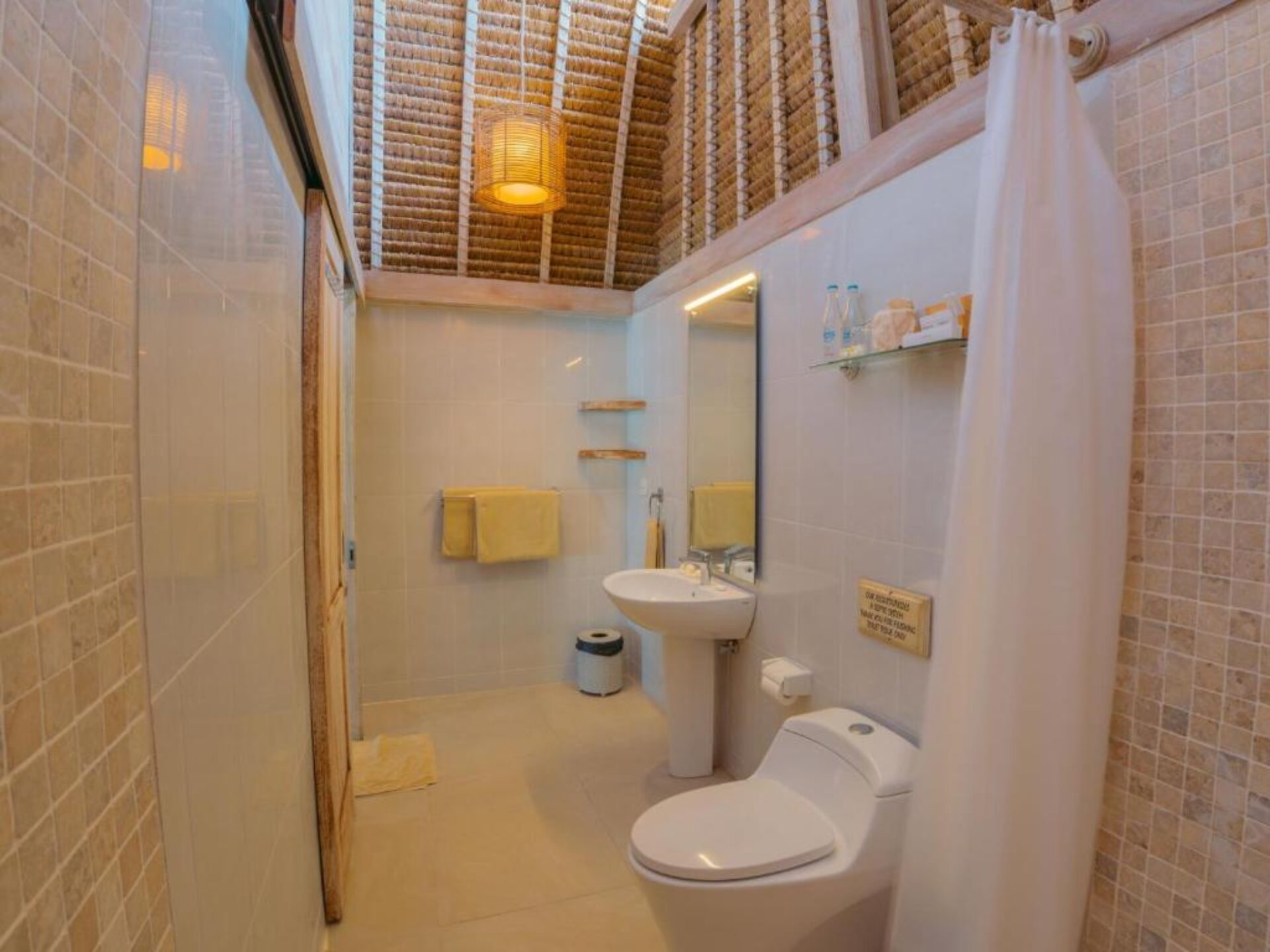 Hai Tide Beach Resort Lembongan Bali Rondreis Indonesie Vakantie Original Asia