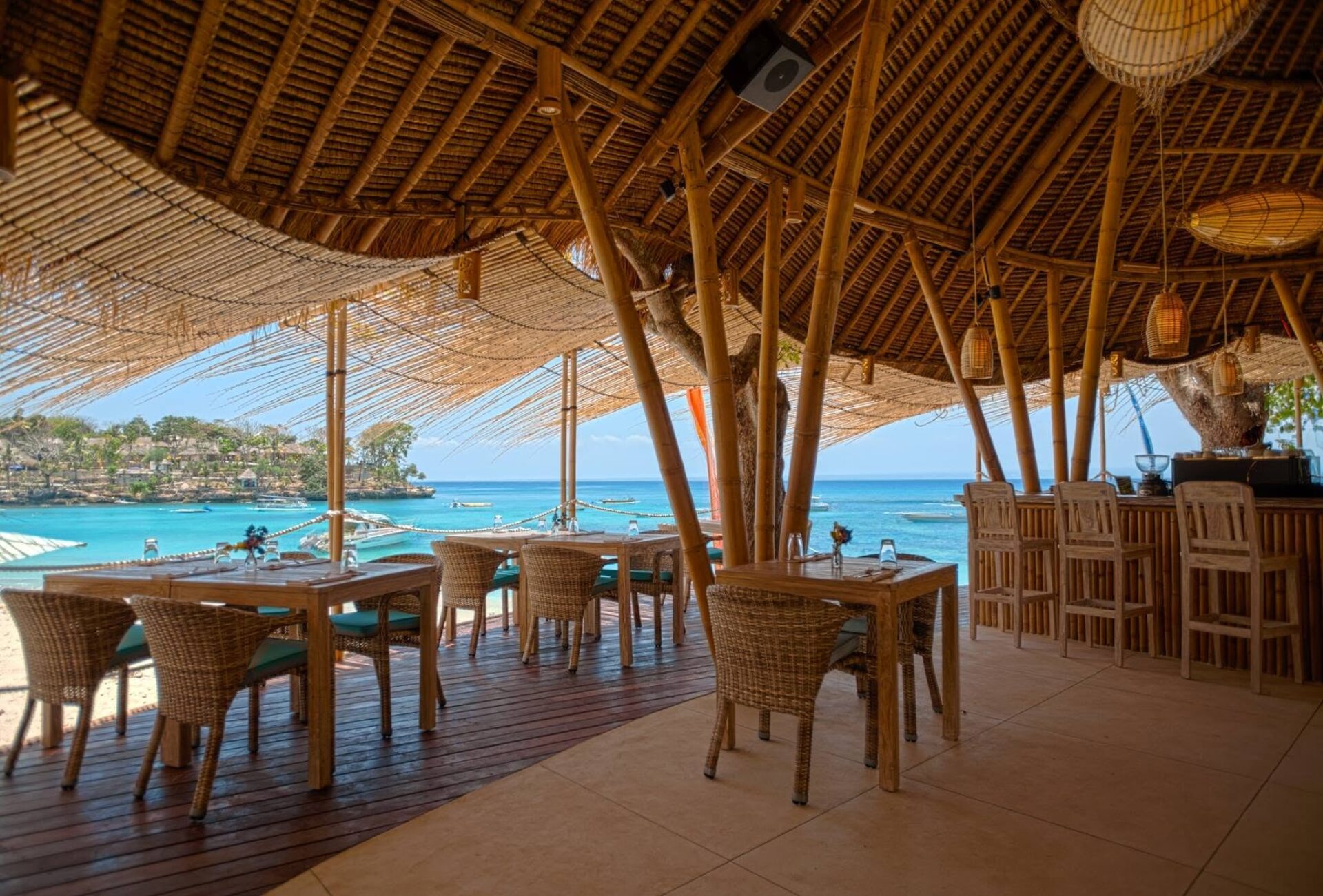 Hai Tide Beach Resort Lembongan Bali Rondreis Indonesie Vakantie Original Asia