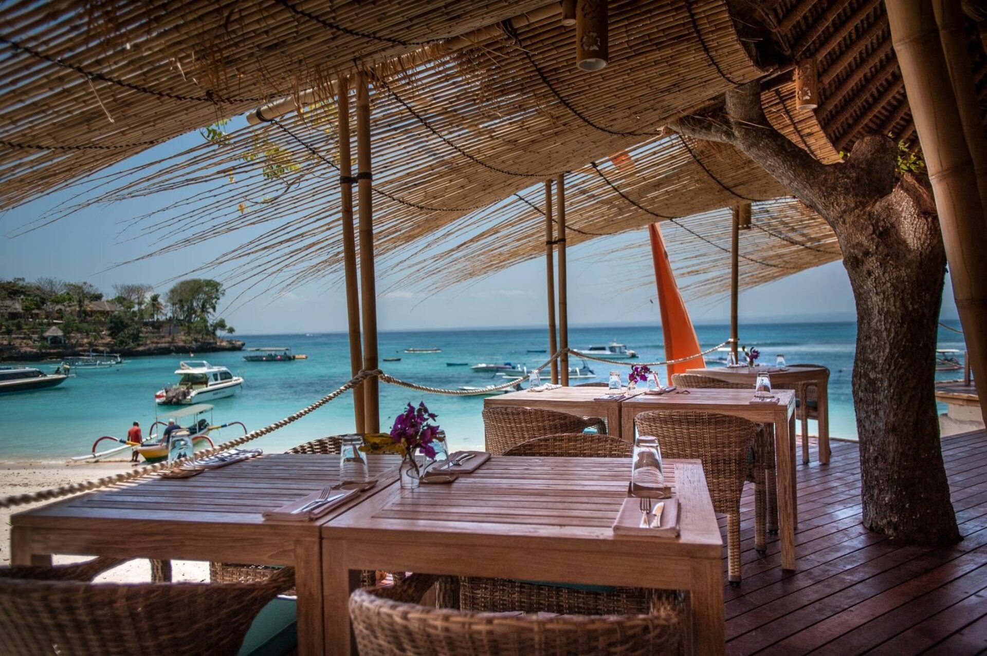 Hai Tide Beach Resort Lembongan Bali Rondreis Indonesie Vakantie Original Asia