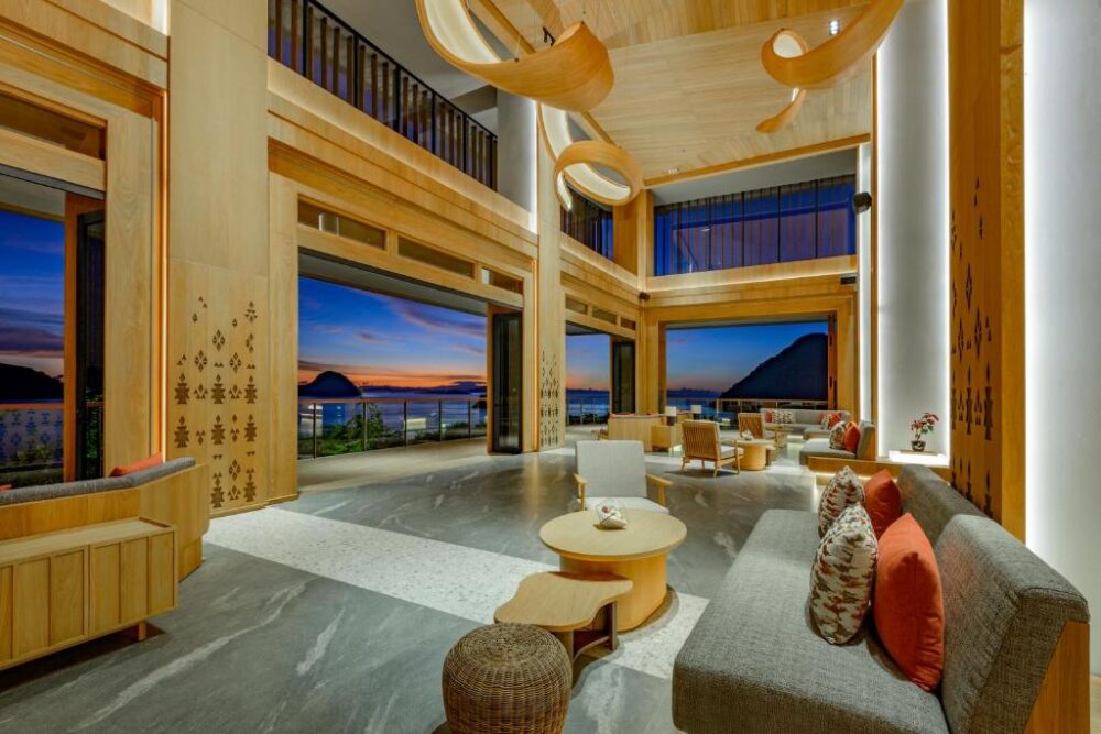 Katamaran Resort Labuan Bajo Rondreis Indonesie Vakantie Original Asia