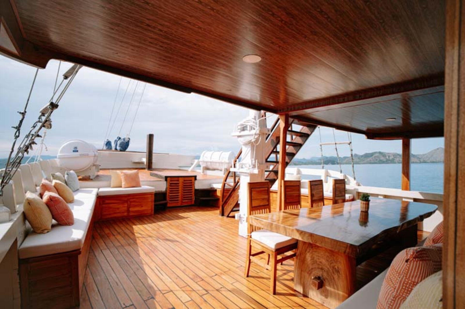 Komodo Boat Alore Rondreis Indonesie Vakantie Original Asia