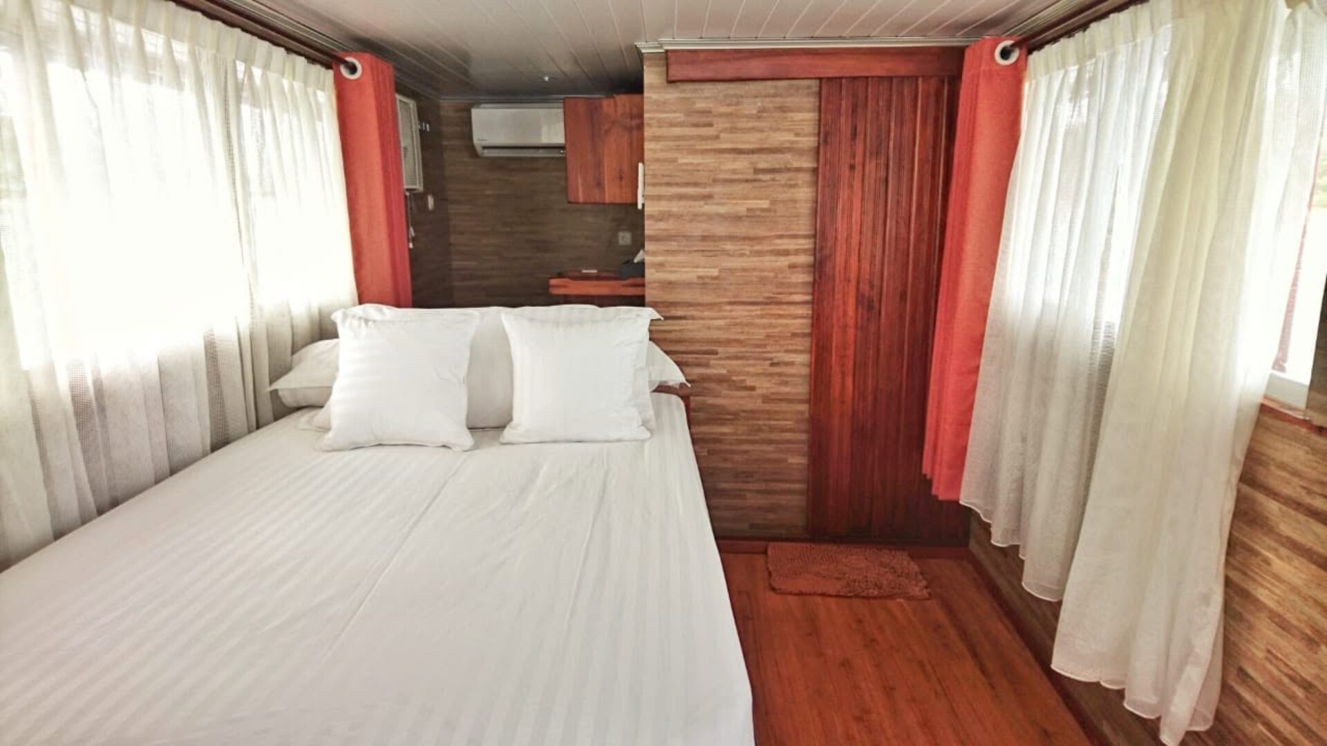 Komodo Boat Florence 1 Rondreis Indonesie Vakantie Original Asia