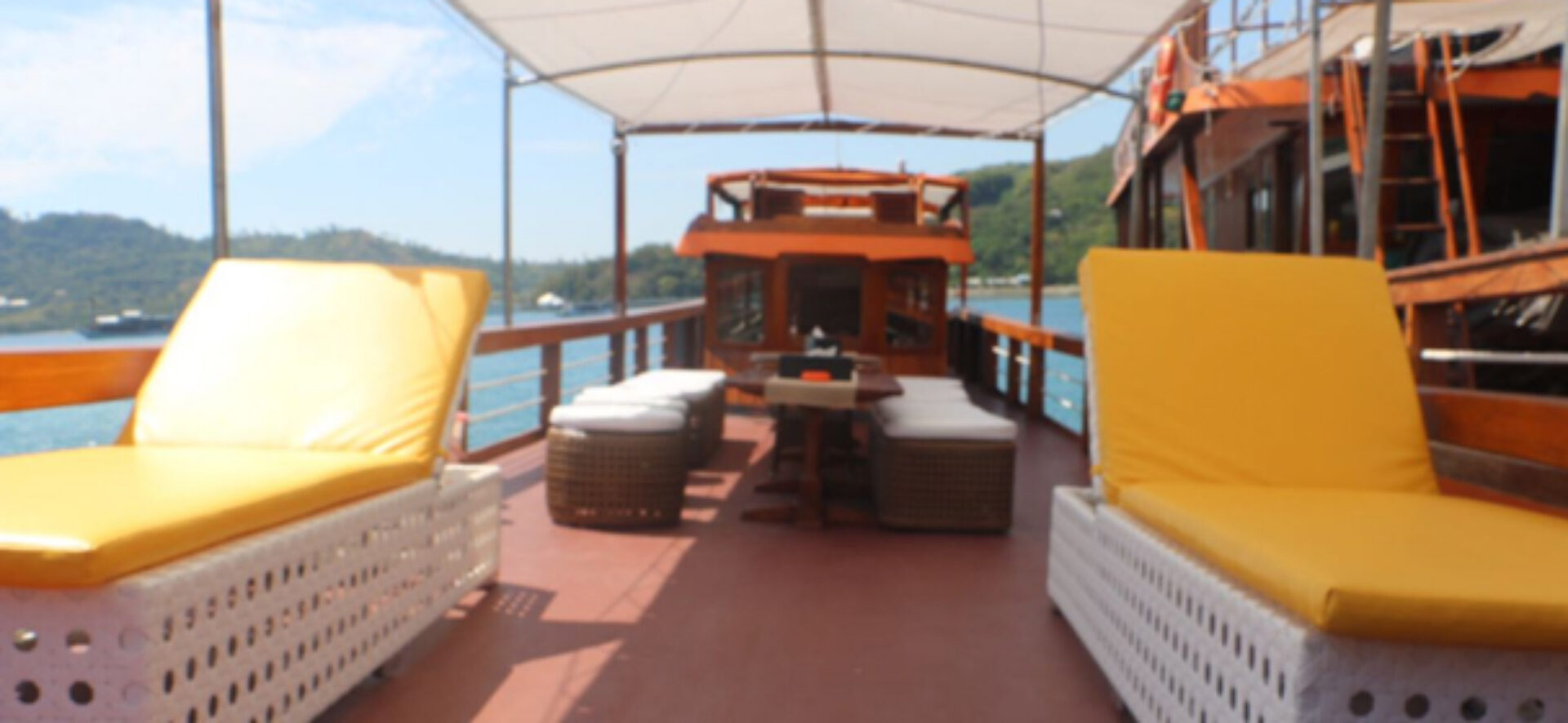 Komodo Boat Jofiel Rondreis Indonesie Vakantie Original Asia