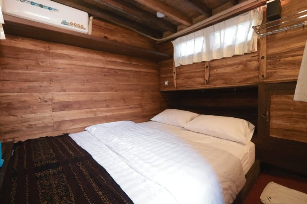 Komodo Boat Floresta Rondreis Indonesie Vakantie Original Asia
