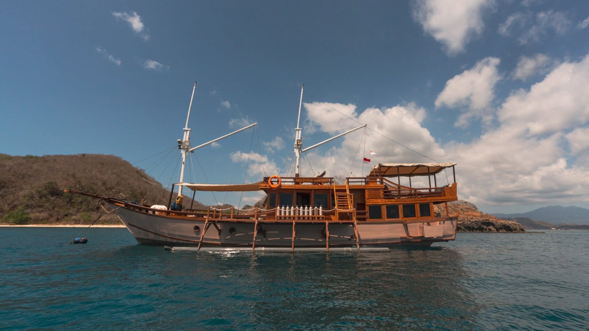 Komodo Boat Jofiel Rondreis Indonesie Vakantie Original Asia