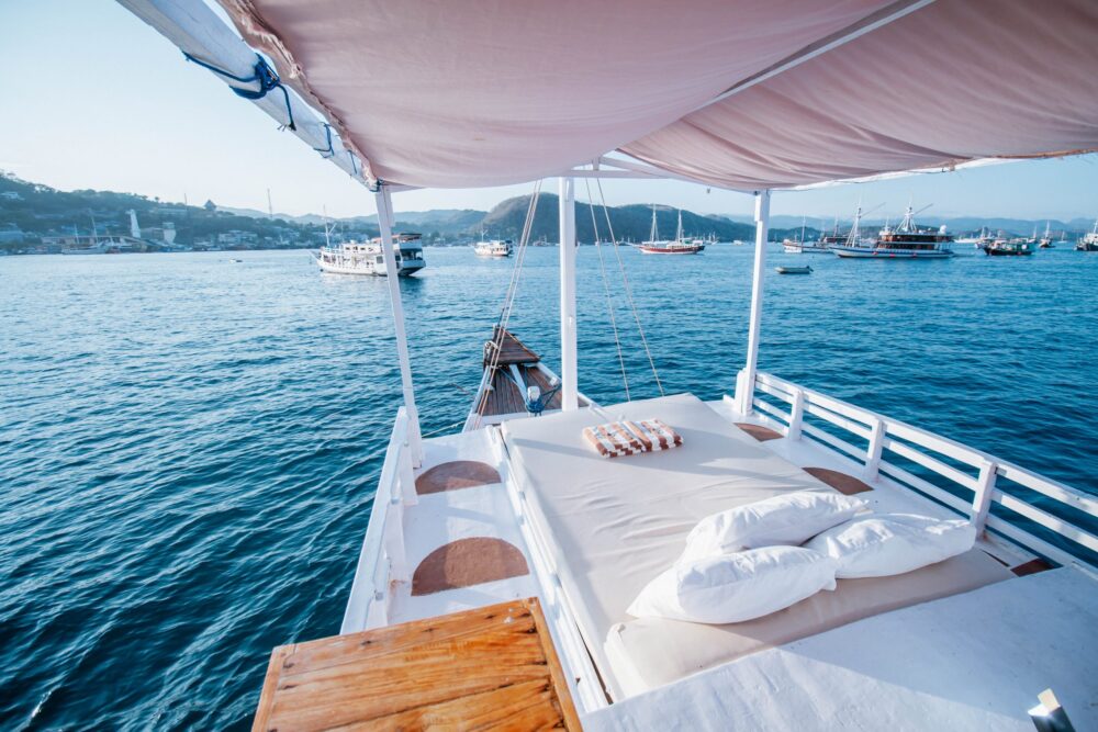 Komodo boat White Pearl 2 Rondreis Indonesie Vakantie Original Asia