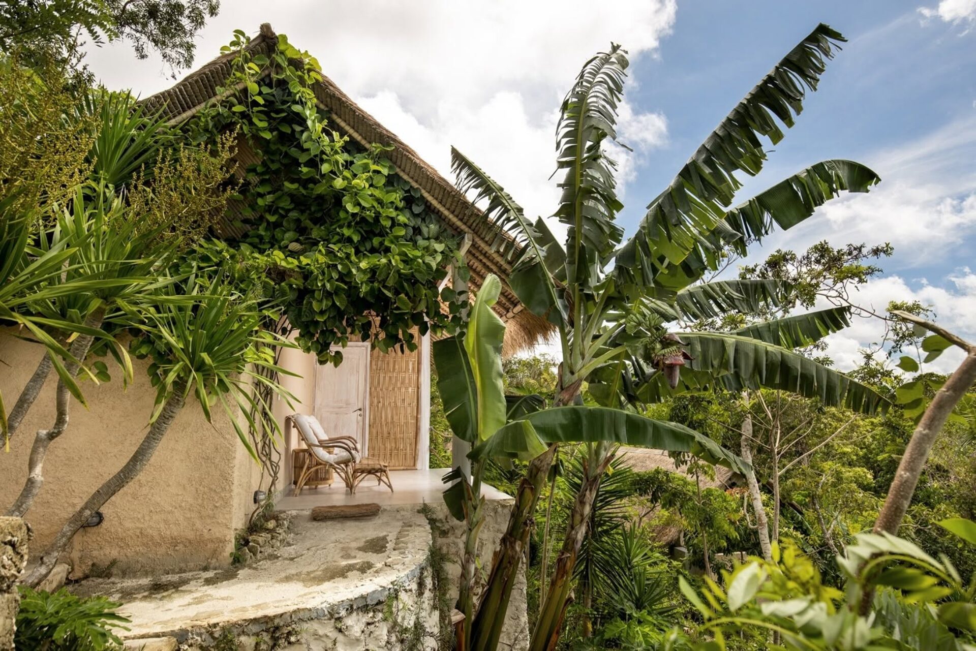 Mesare resort Penida Bali Rondreis Indonesie Vakantie Original Asia