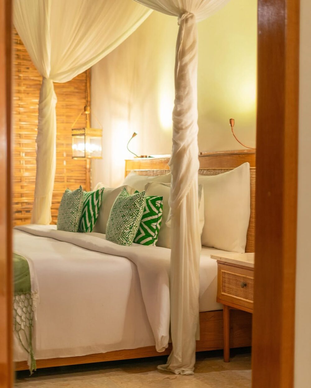 Mesare resort Penida Bali Rondreis Indonesie Vakantie Original Asia