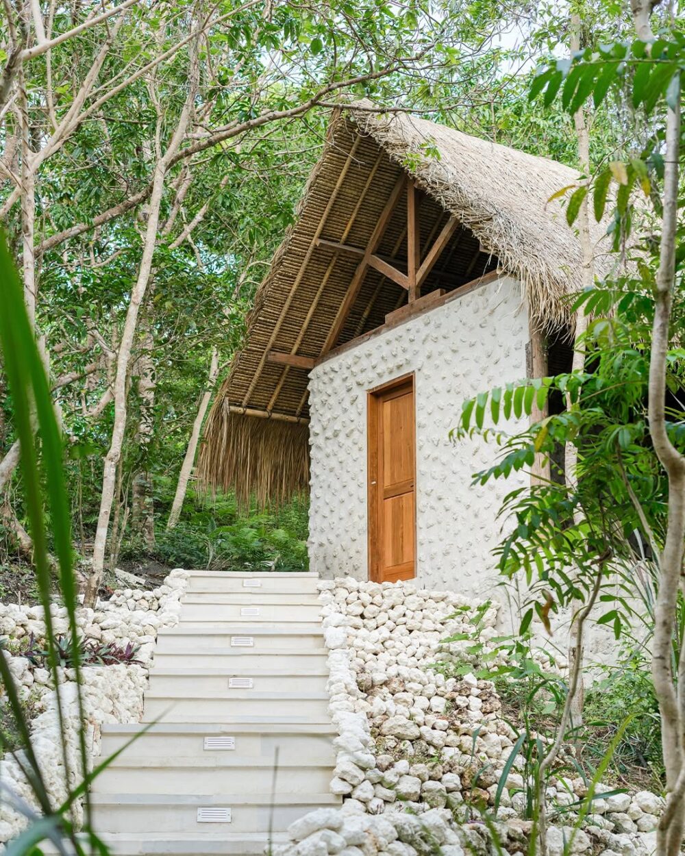 Mesare resort Penida Bali Rondreis Indonesie Vakantie Original Asia