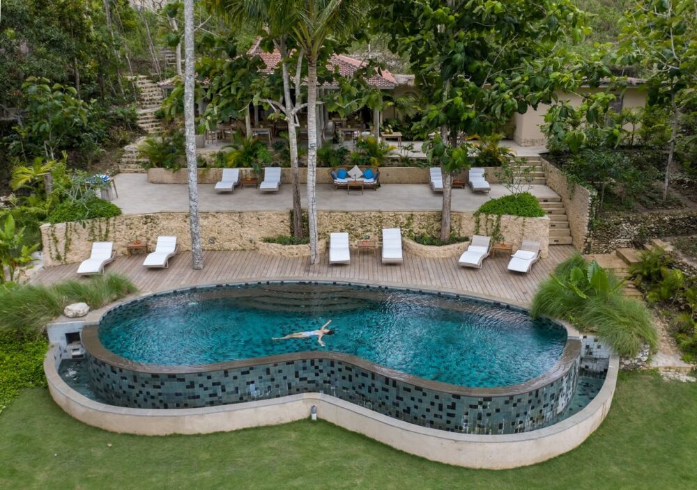 Mesare resort Penida Bali Rondreis Indonesie Vakantie Original Asia